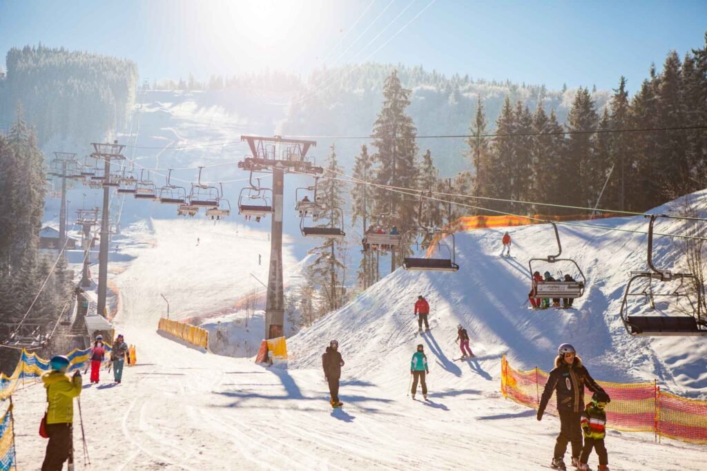 Shimla Kullu Manali Tour Package from Ahmedabad